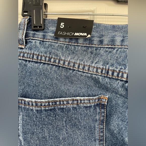 Fashion Nova Nicki Boyfriend Jeans - Picture 14 of 16